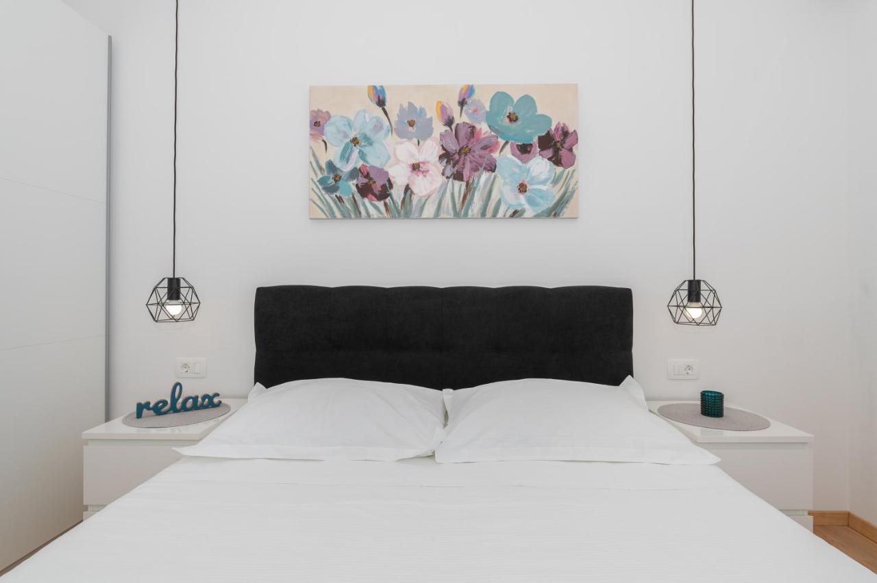 Apartmani Sani Makarska Exterior foto