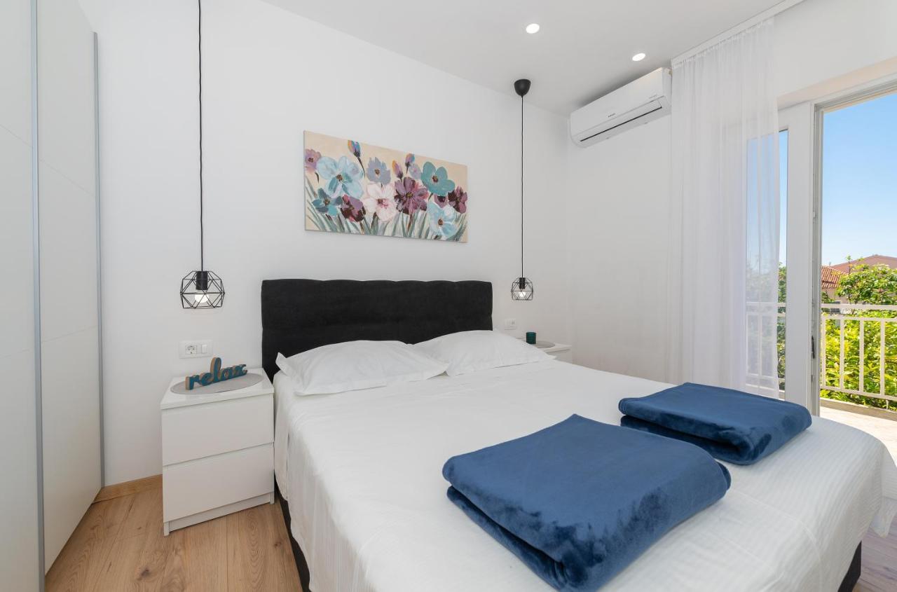 Apartmani Sani Makarska Exterior foto