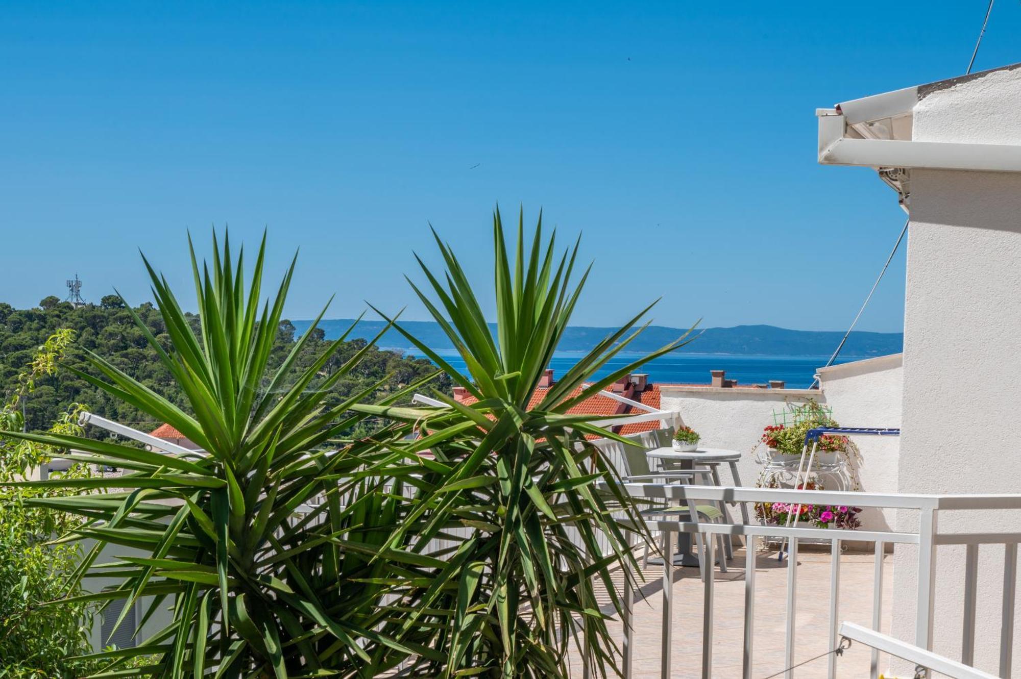 Apartmani Sani Makarska Exterior foto