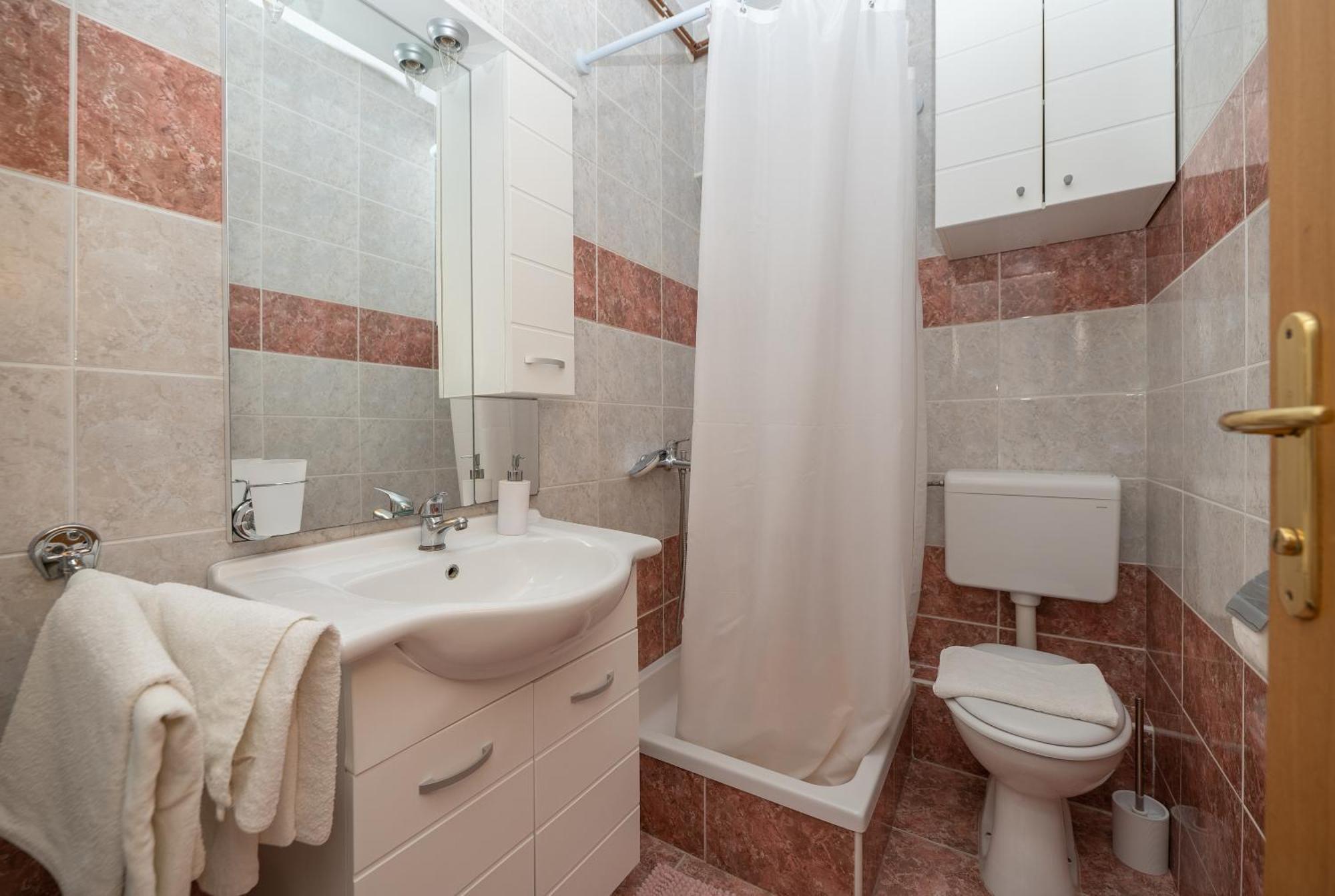 Apartmani Sani Makarska Exterior foto