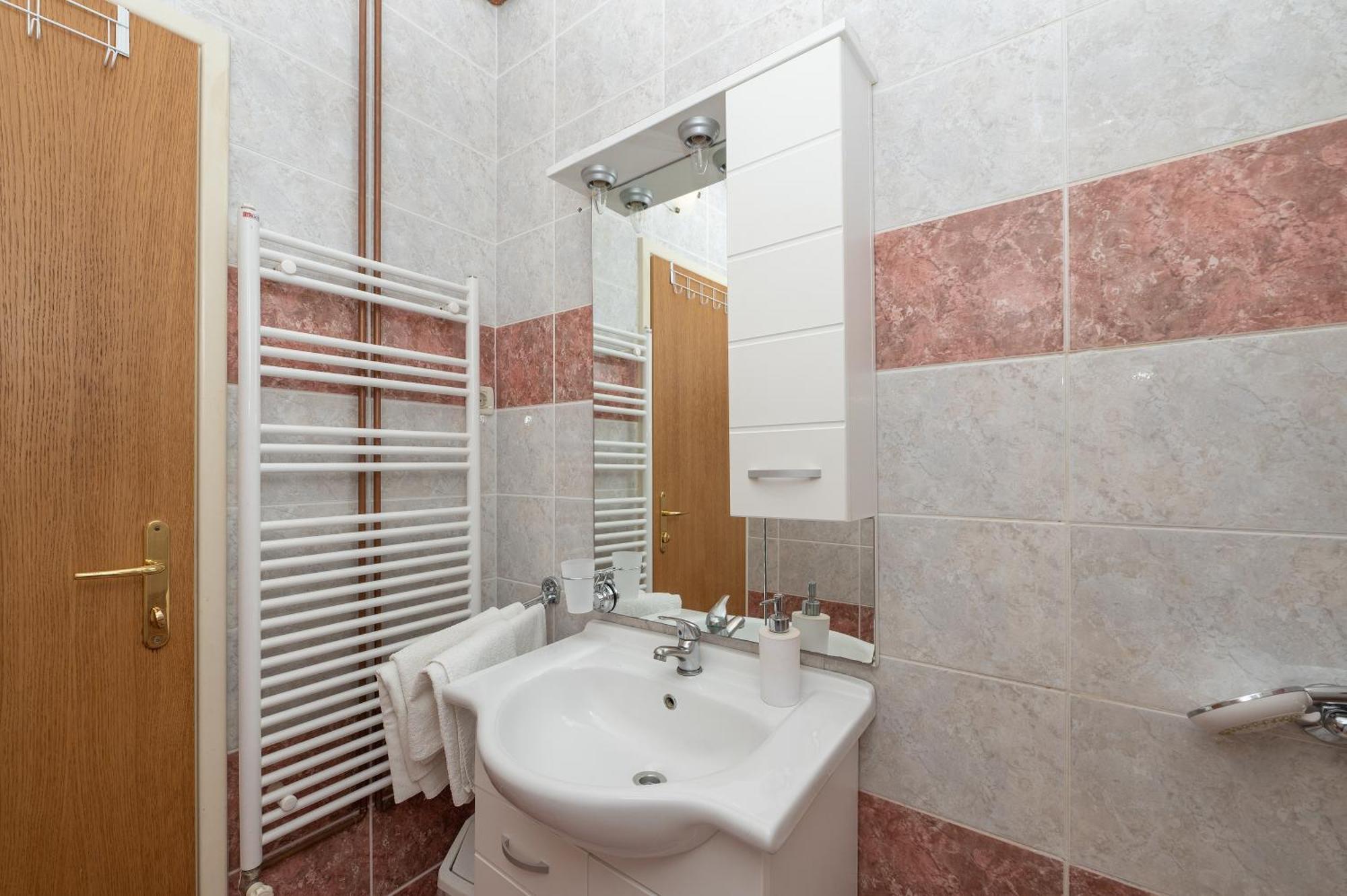Apartmani Sani Makarska Exterior foto