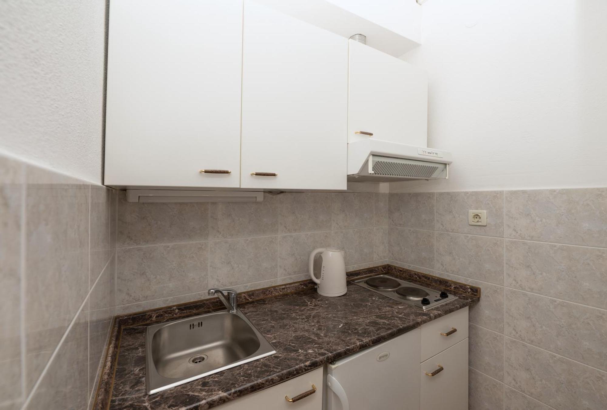 Apartmani Sani Makarska Exterior foto